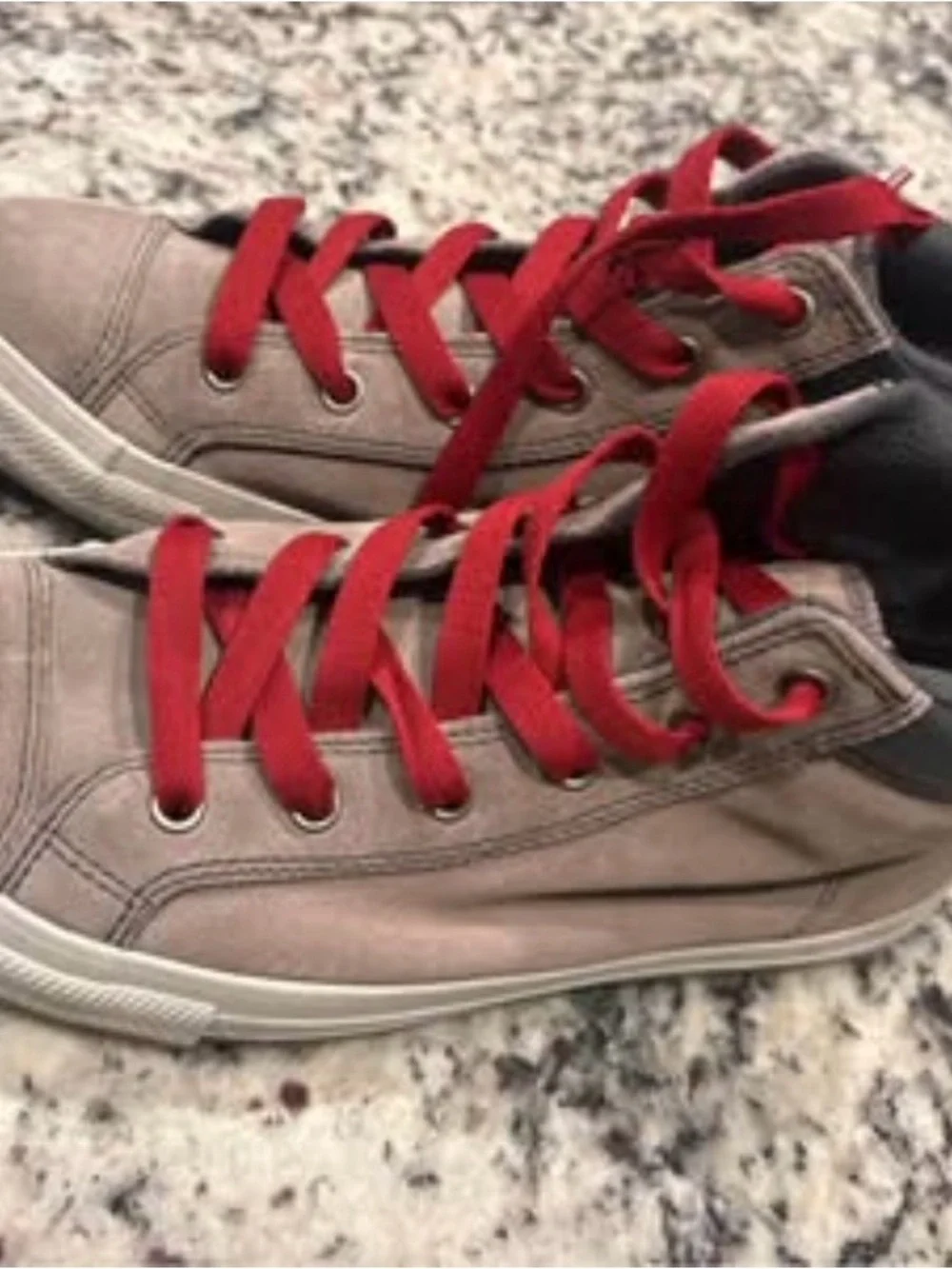 Like *NEW* Custom young men’s 6 Converse leather & suede high top sneakers